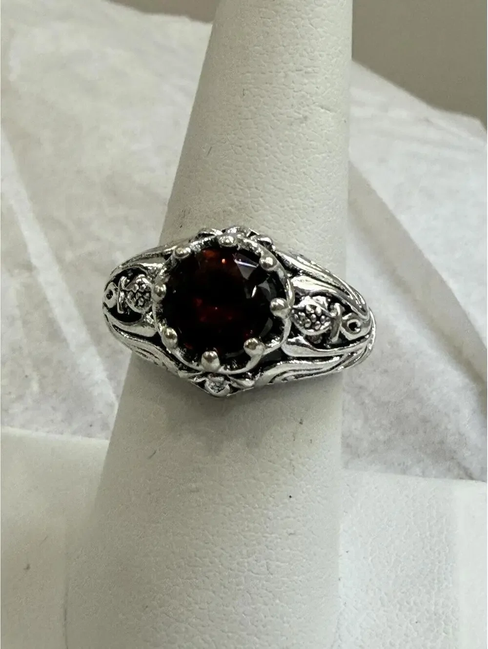 Vintage Style Silver Ring with Dark Red Gemstone Size 7.25